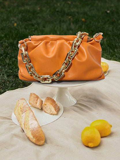 Polished Bag with an Effortless Classic Look