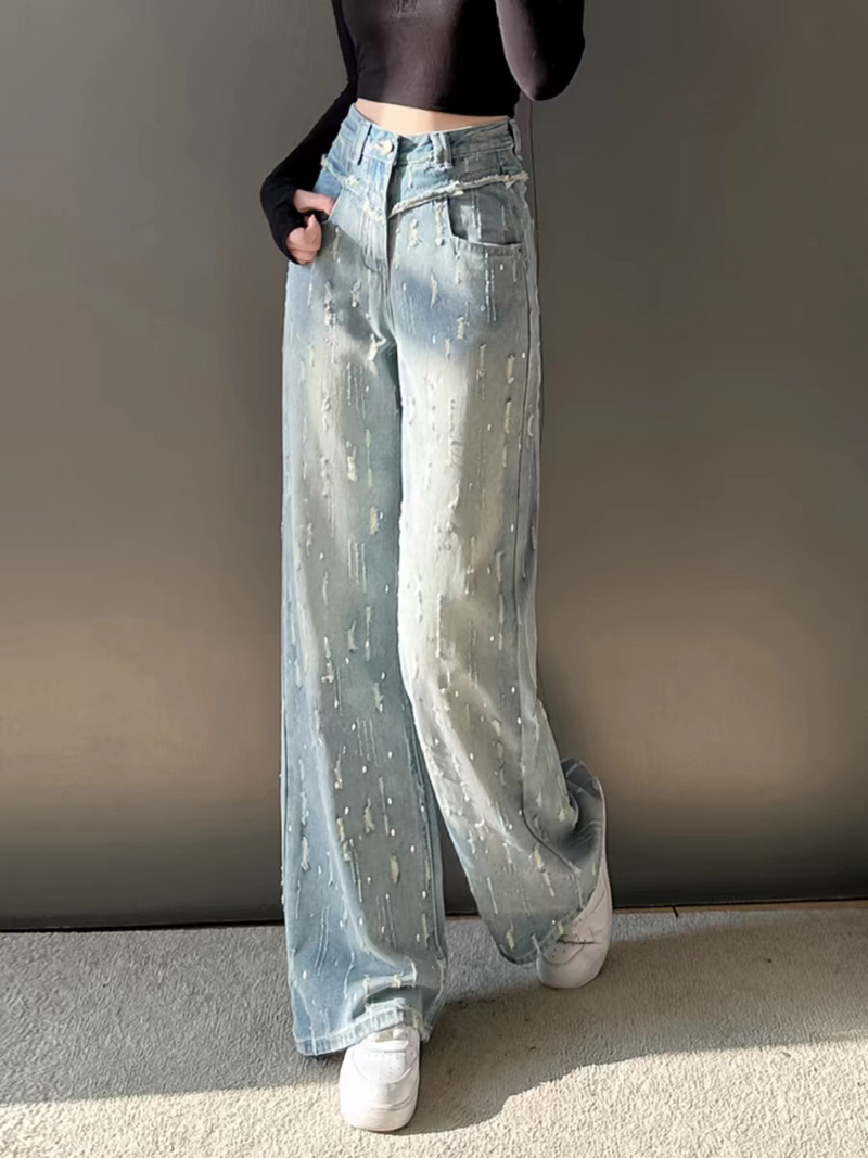 A Vintage Style Pants with Delicate Timeless Details