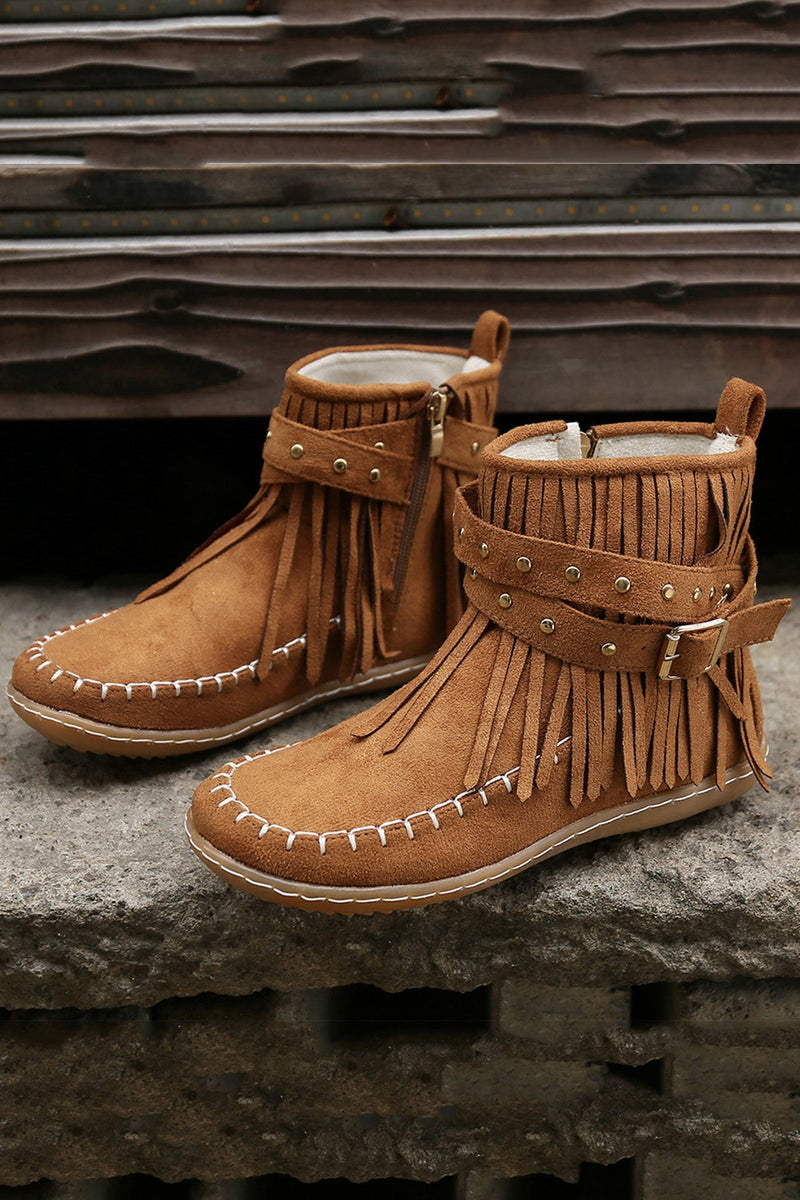A Vintage Style Boots with Delicate Timeless Details