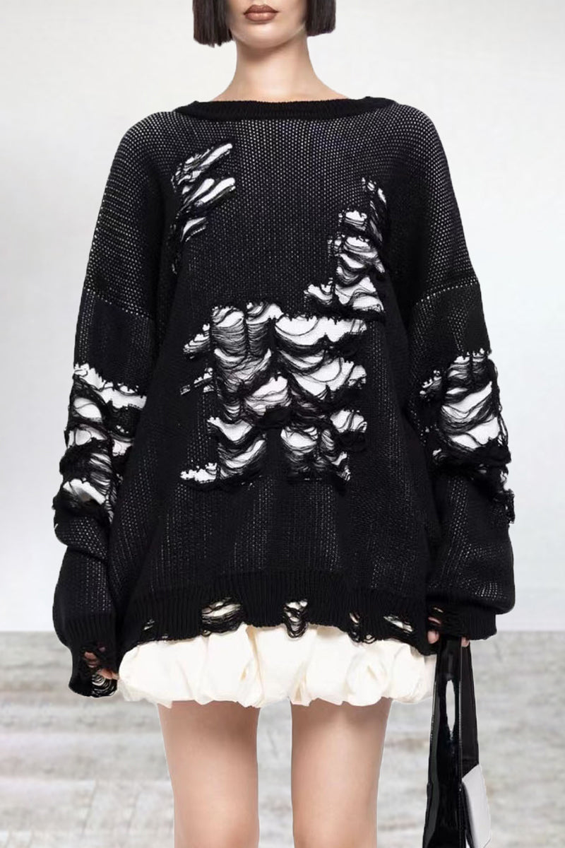 Effortlessly Elegant Sweater with a Timeless Design