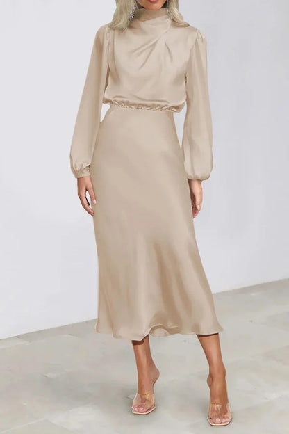 Well Tailored Garment with a Graceful Silhouette