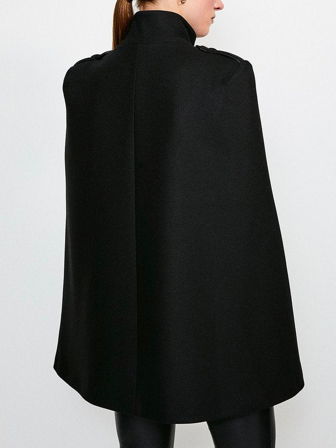 Beautifully Finished Coat in a Timeless Design