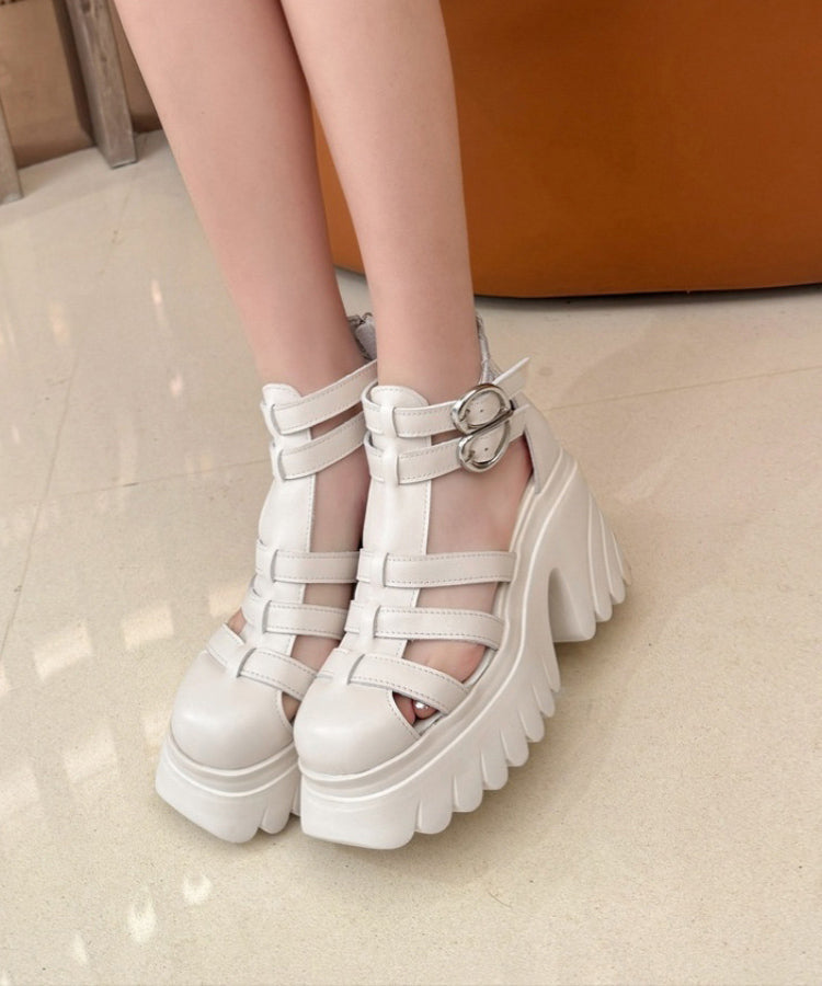 Beautifully Finished Sandals in a Timeless Design