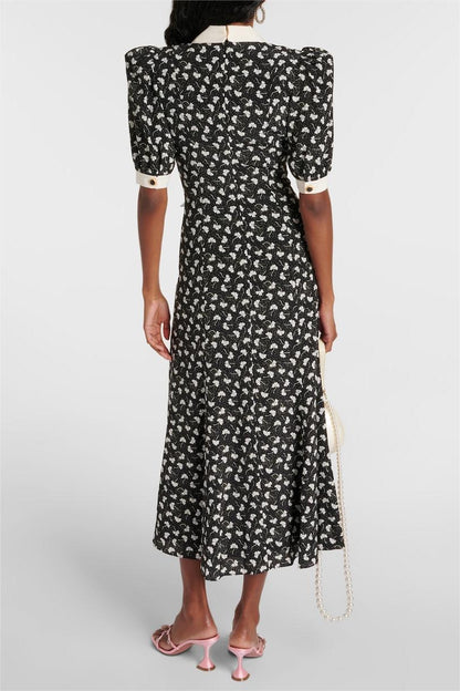Polished Dress with an Effortless Classic Look