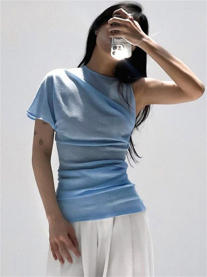 Well Tailored Pullover with a Graceful Silhouette