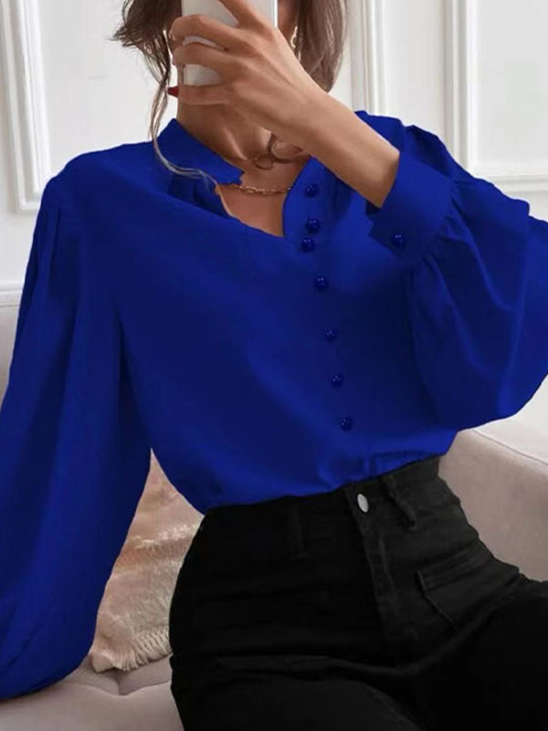 Well Tailored Blouse with a Graceful Silhouette
