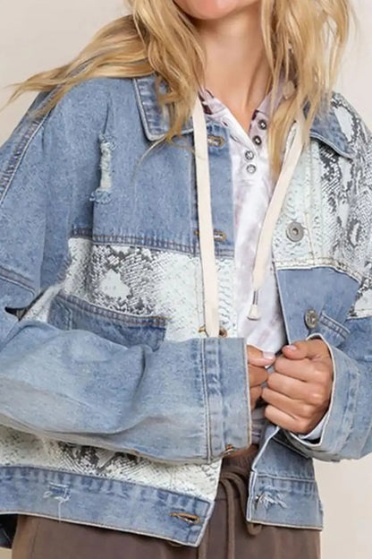 Elegantly Styled Jacket for Everyday Wear