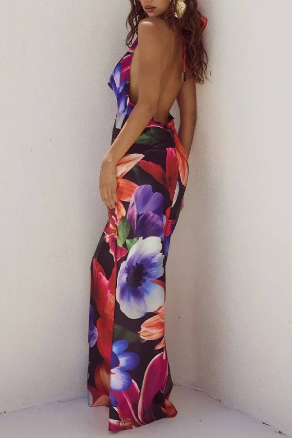 Classic Vintage & Enduringly Stylish Dress