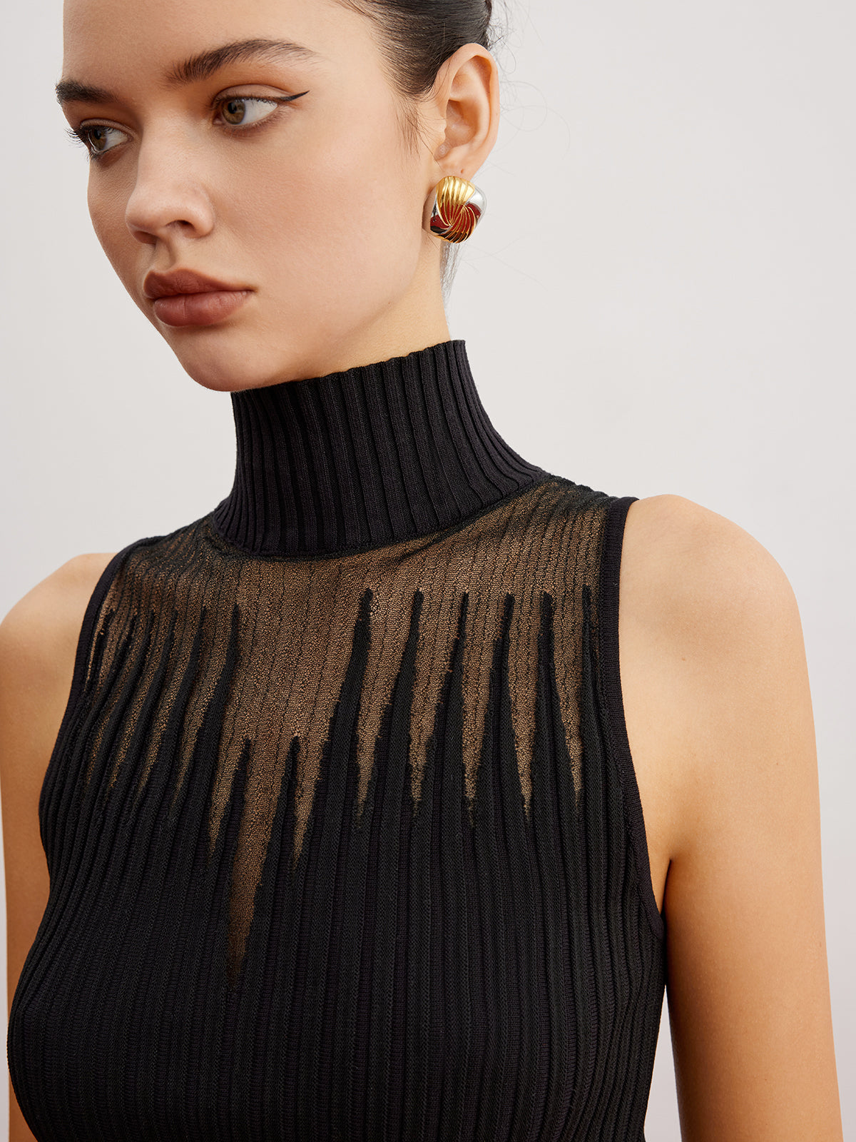 Elegantly Styled Sweater for Everyday Wear
