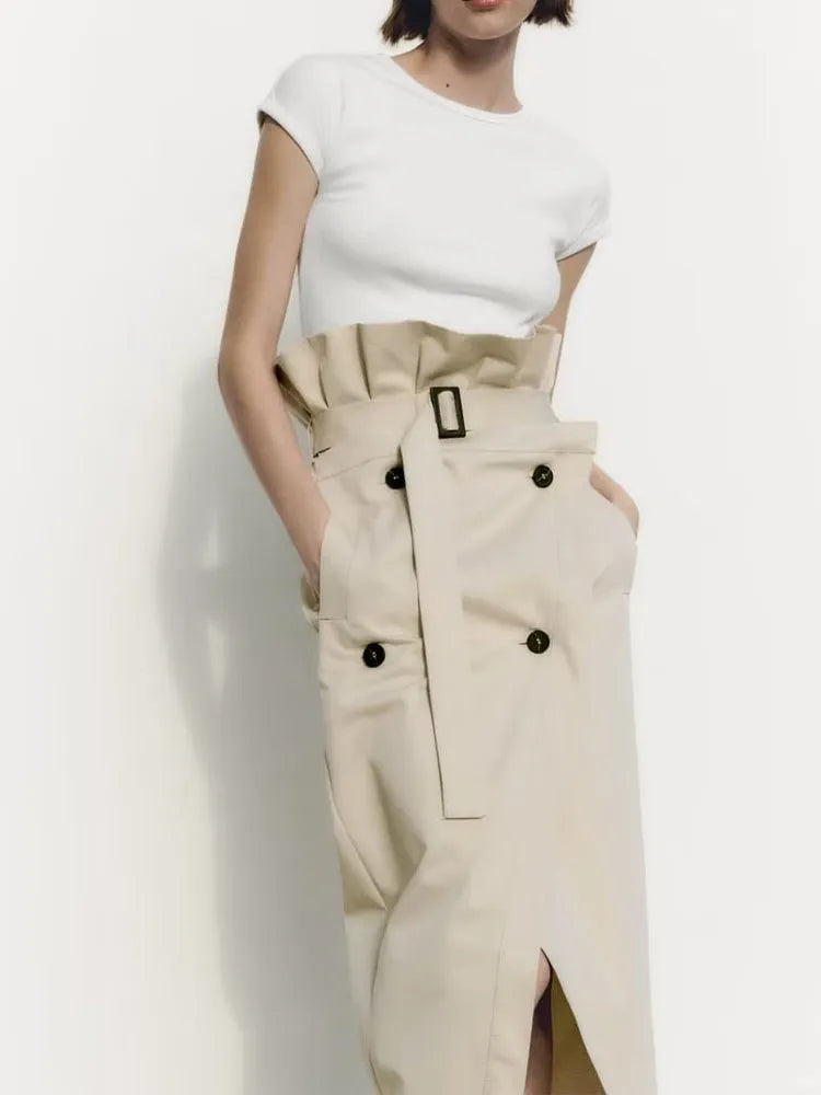 Classic Vintage Garment with a Flattering Fit