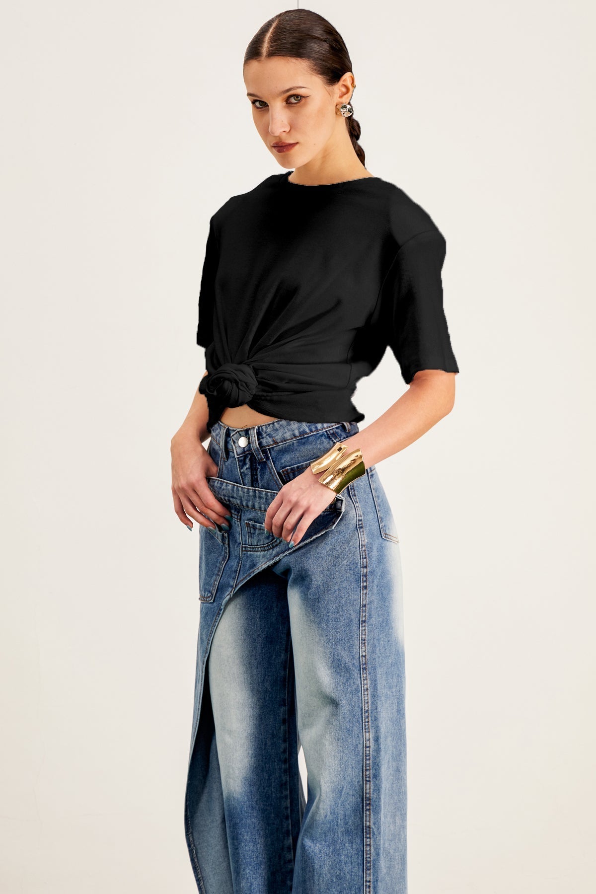 Elegantly Styled Shirt for Everyday Wear