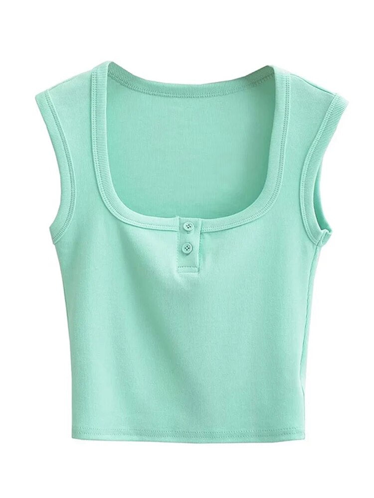 Polished Top with an Effortless Classic Look