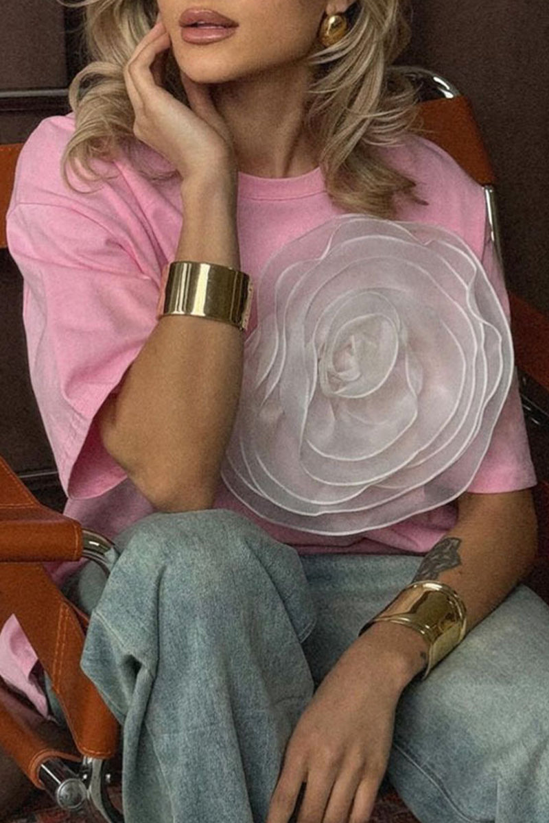 Gracefully Styled T-Shirt for Any Occasion