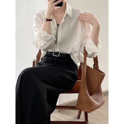 Well Tailored Shirt with a Graceful Silhouette