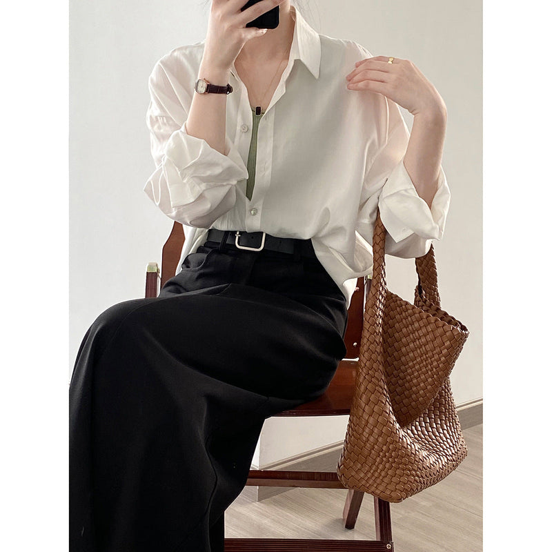 Well Tailored Shirt with a Graceful Silhouette