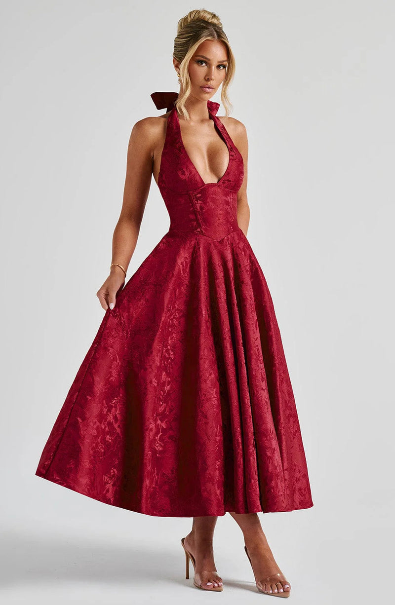 Beautifully Crafted Garment in a Classic Style