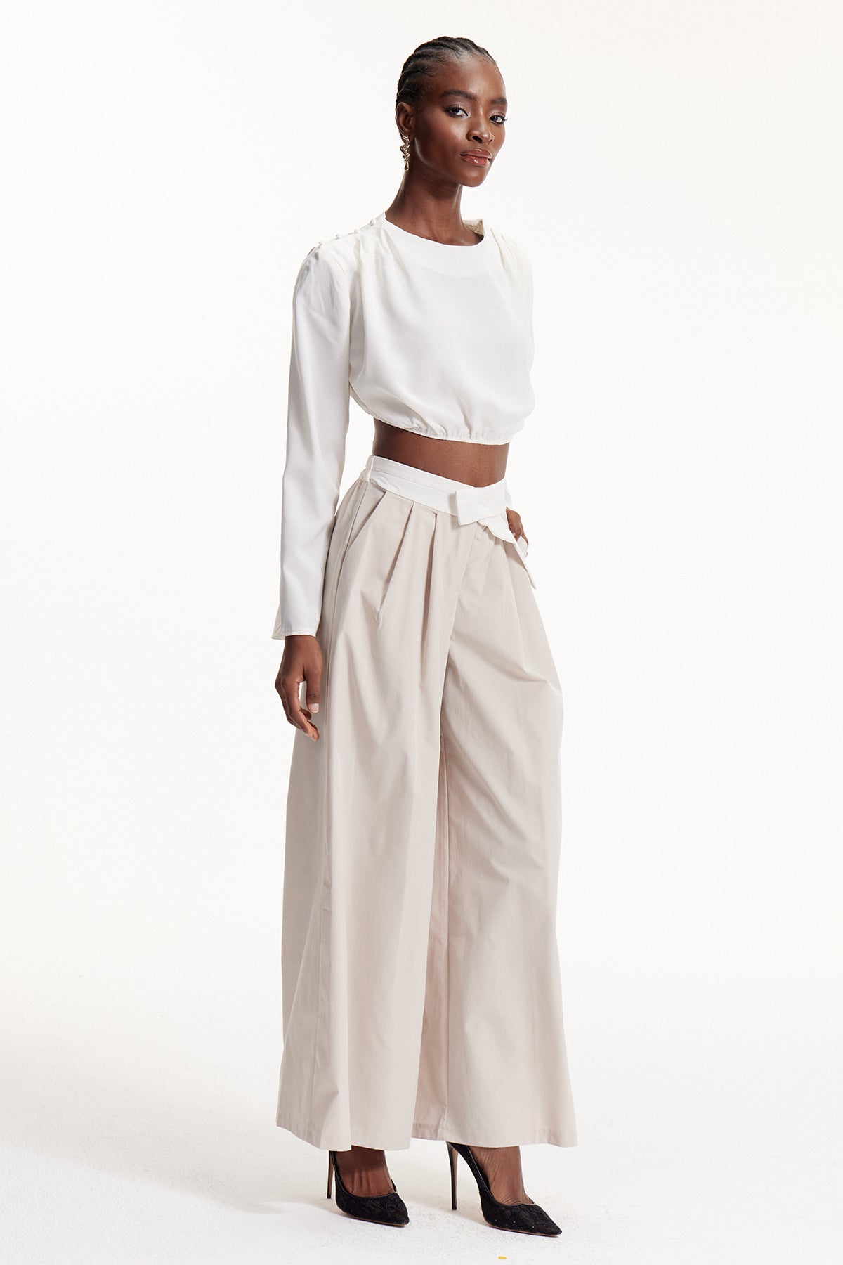 Beautifully Finished Pants in a Timeless Design