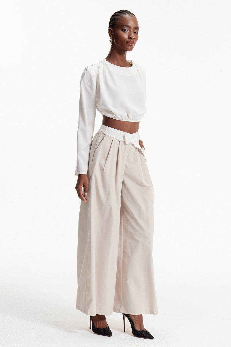 Beautifully Finished Pants in a Timeless Design