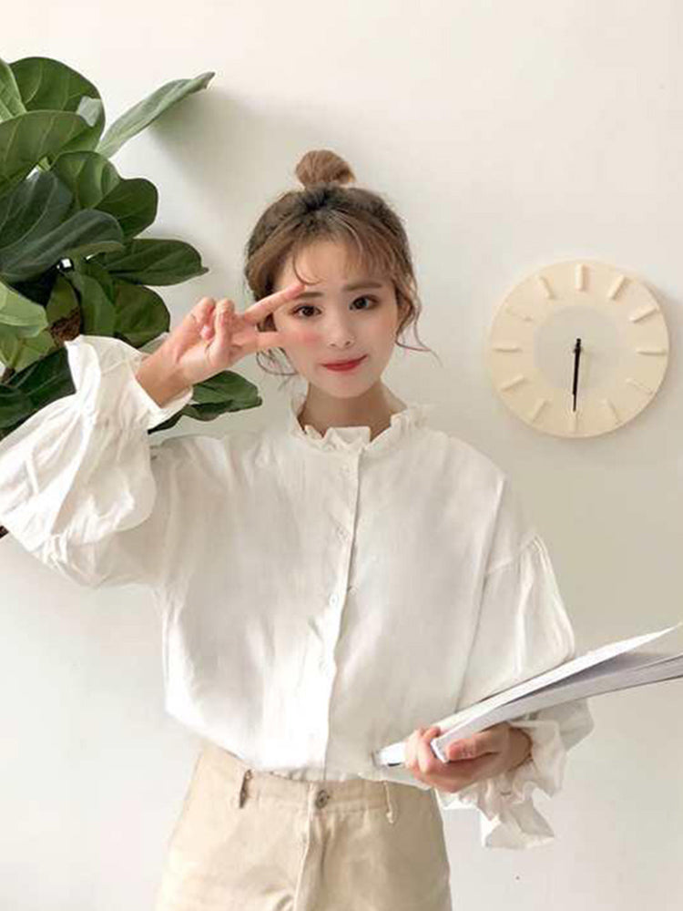 Polished Blouse with an Effortless Classic Look