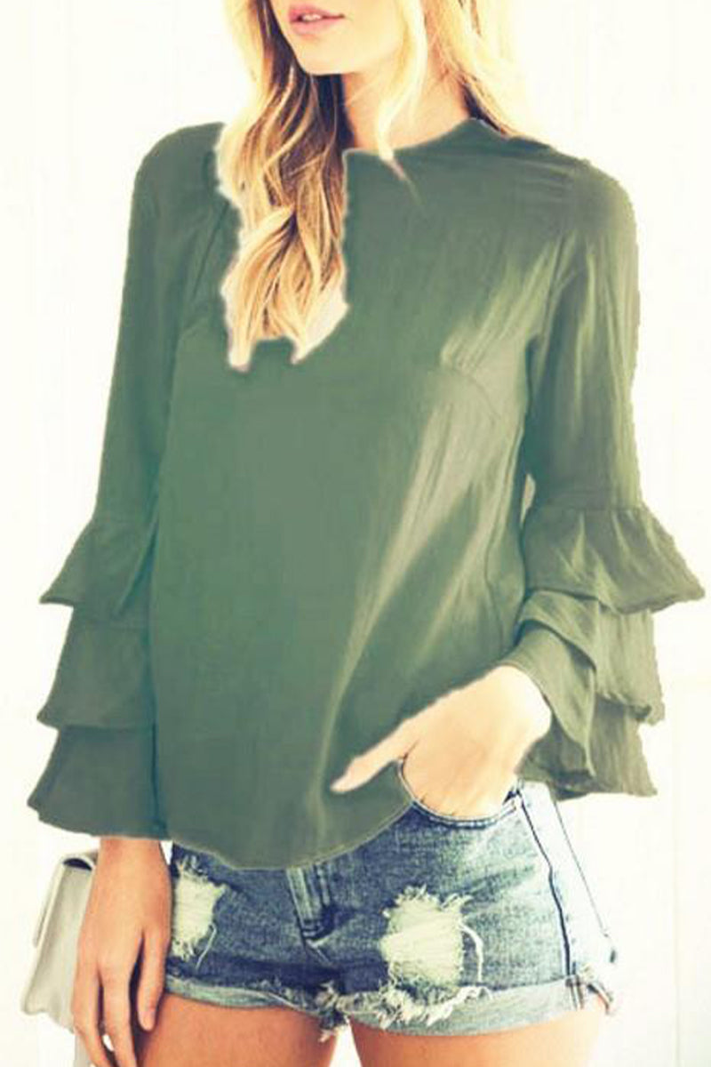 Effortlessly Elegant Blouse with a Timeless Design