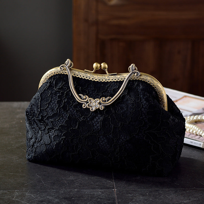 Well Tailored Bag with a Graceful Silhouette