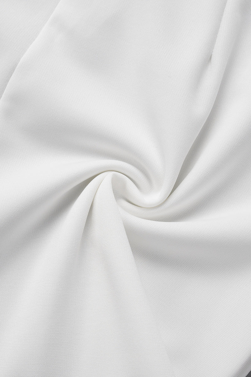 Sophisticated Garment with a Clean Classic Look