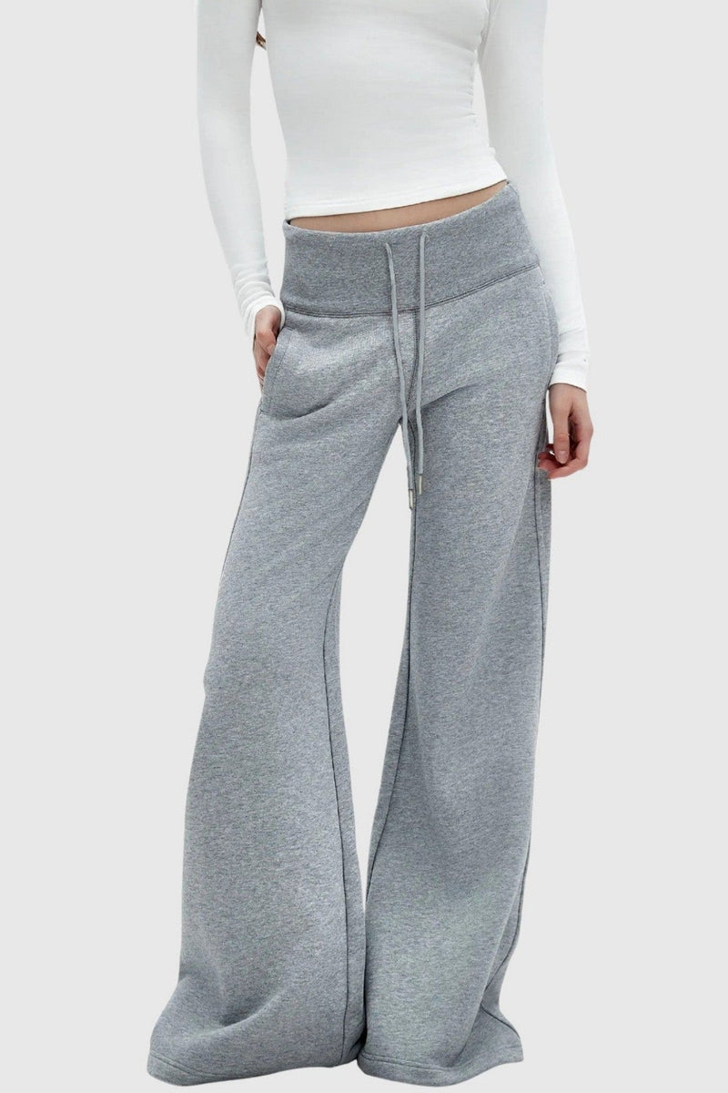 Classic Vintage Pants with a Flattering Fit