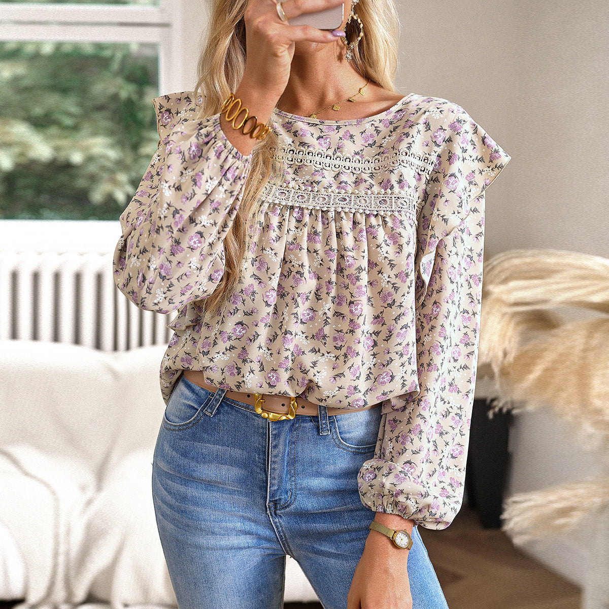 Polished Blouse with an Effortless Classic Look