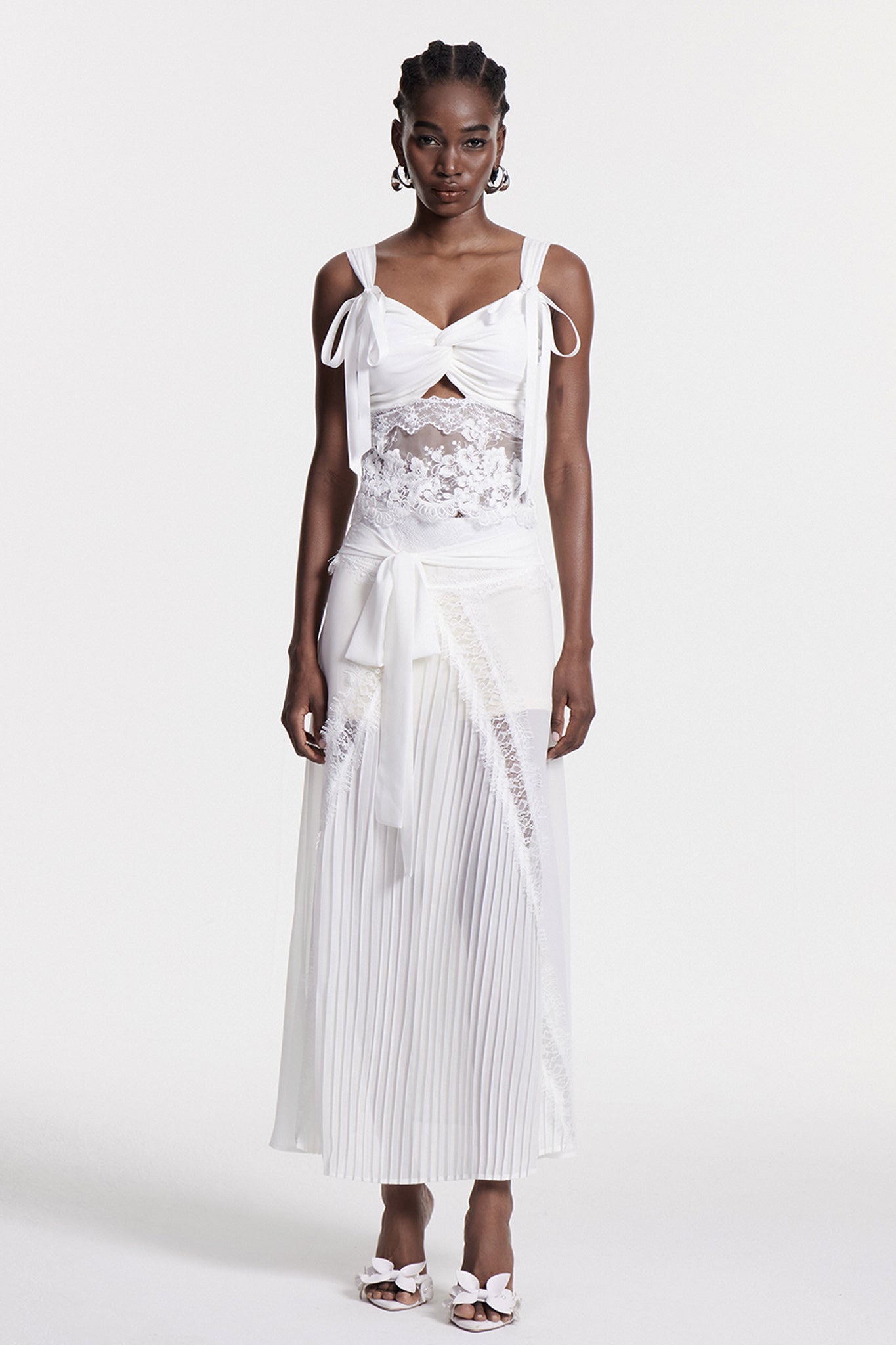 Beautifully Crafted Dress in a Classic Style