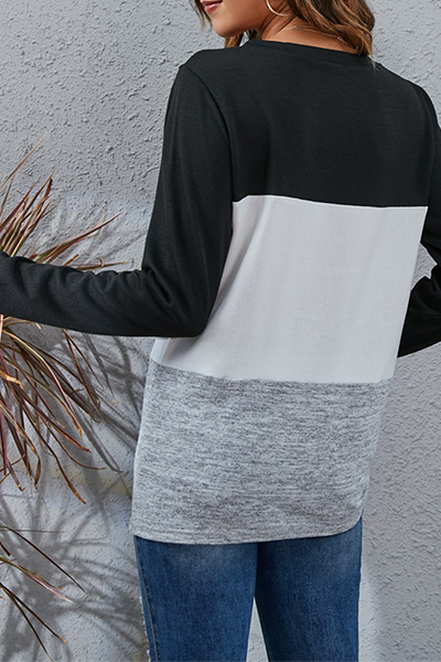 Well Tailored Top with a Graceful Silhouette