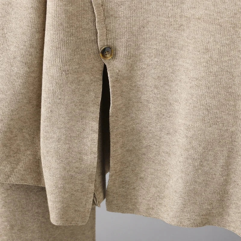 Sophisticated Garment with a Clean Classic Look