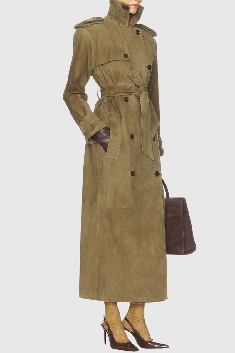 Gracefully Styled Coat for Any Occasion