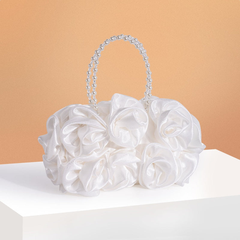 Well Tailored Bag with a Graceful Silhouette