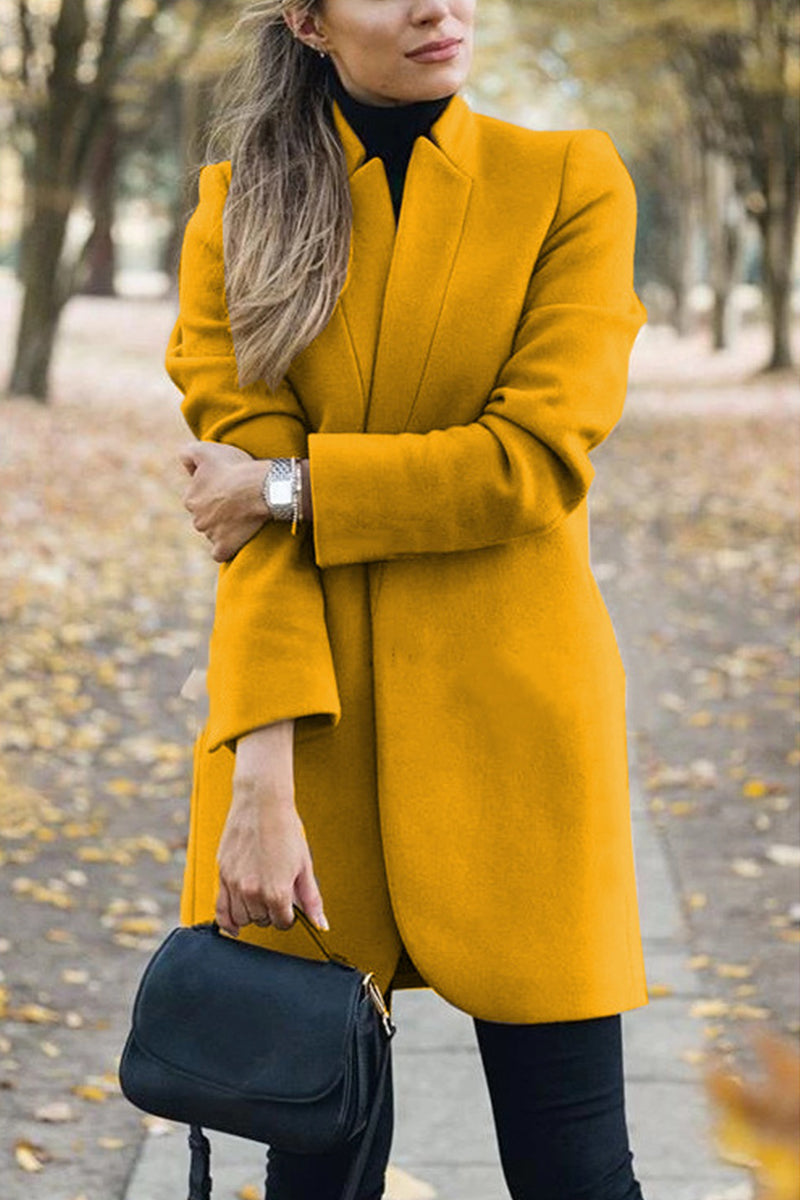 Sophisticated Coat with a Clean Classic Look