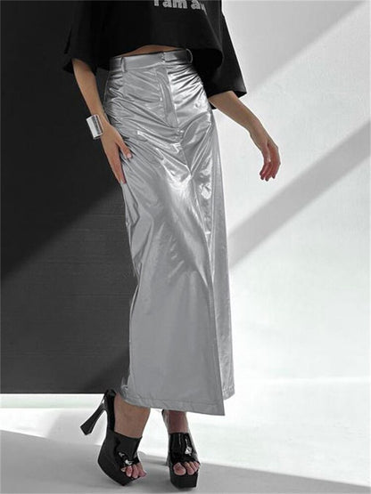 Sophisticated Garment with a Clean Classic Look