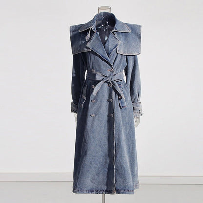 Gracefully Styled Coat for Any Occasion