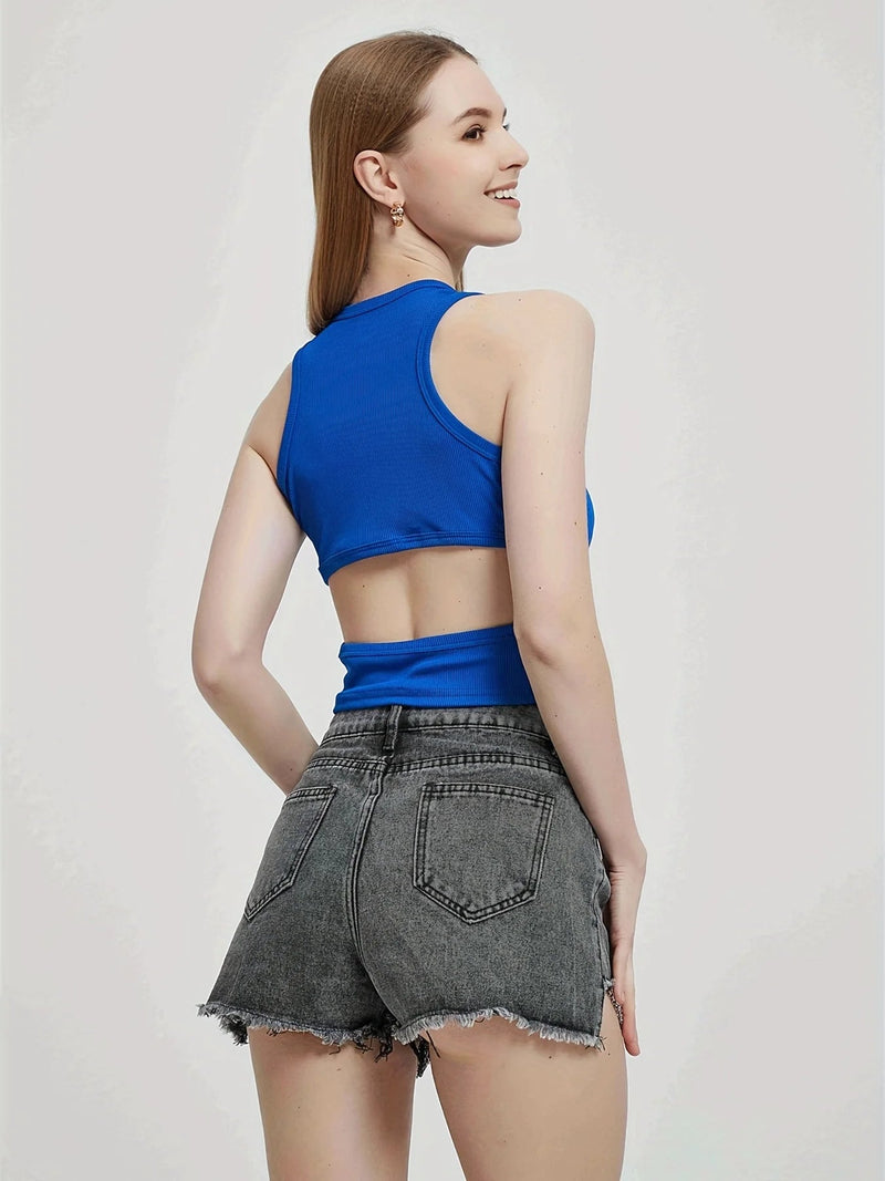 Effortlessly Elegant Garment with a Timeless Design
