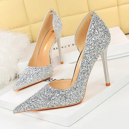 Polished Heels with an Effortless Classic Look
