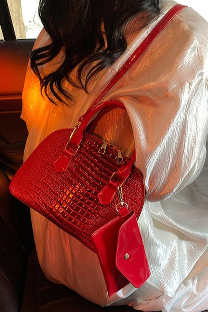 A Vintage Style Bag with Delicate Timeless Details