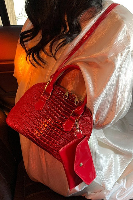 A Vintage Style Bag with Delicate Timeless Details