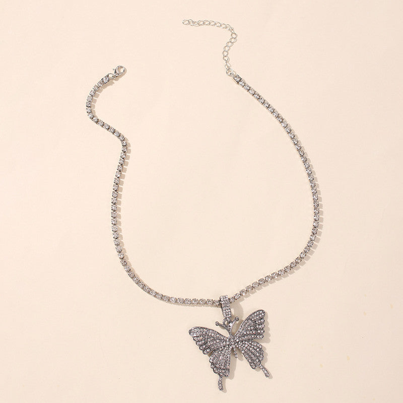 Gracefully Styled Garment for Any Occasion