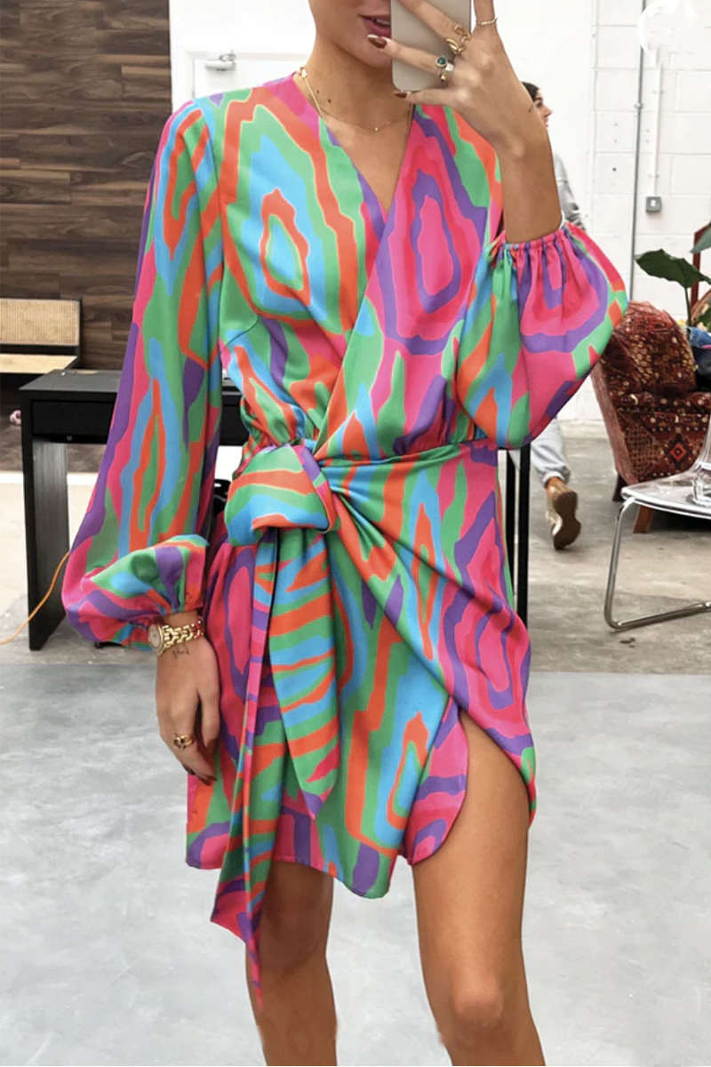 Well Tailored Garment with a Graceful Silhouette