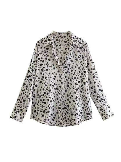 Sophisticated Shirt with a Clean Classic Look