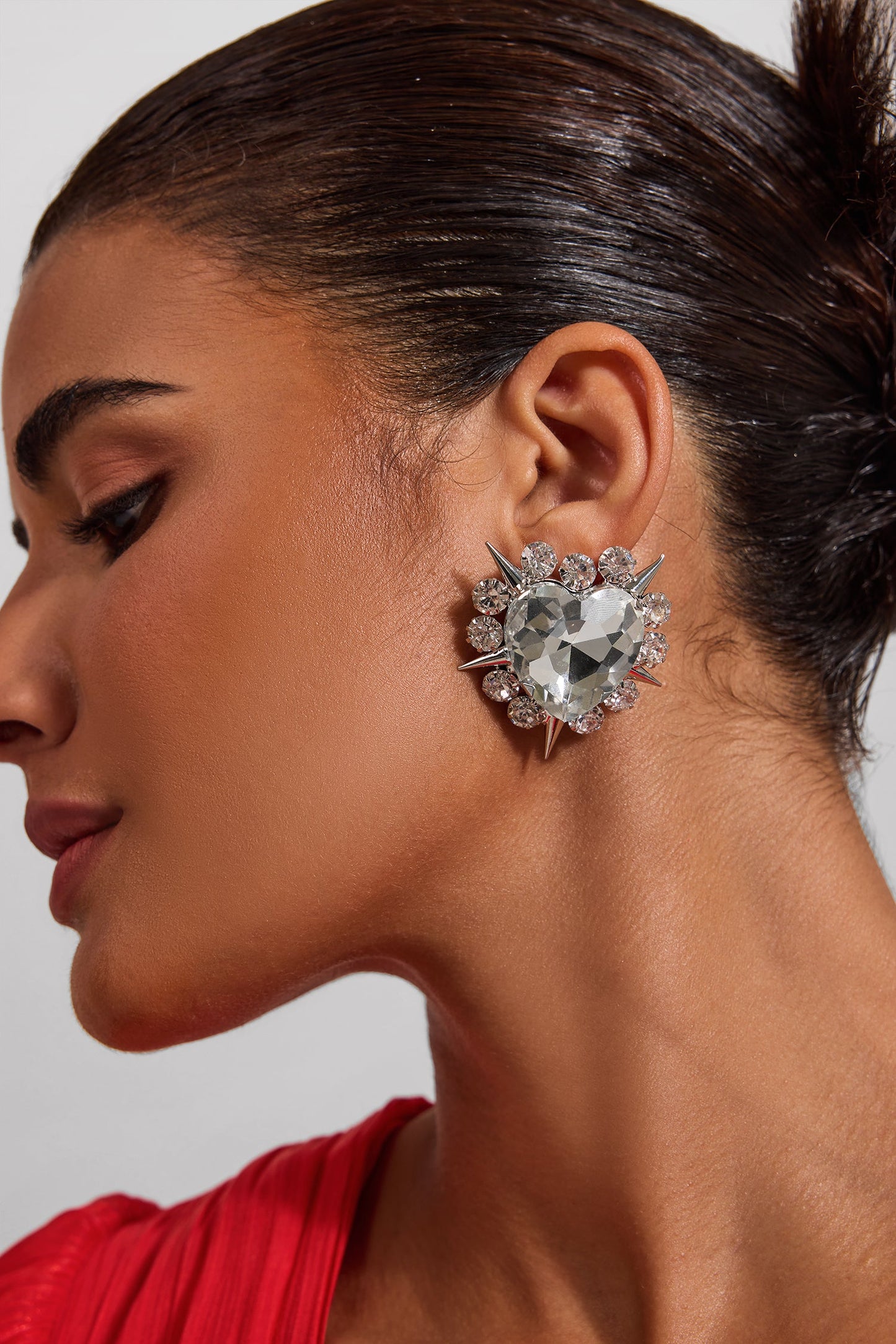 Gracefully Styled Garment for Any Occasion