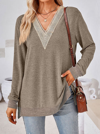 Well Tailored T-Shirt with a Graceful Silhouette
