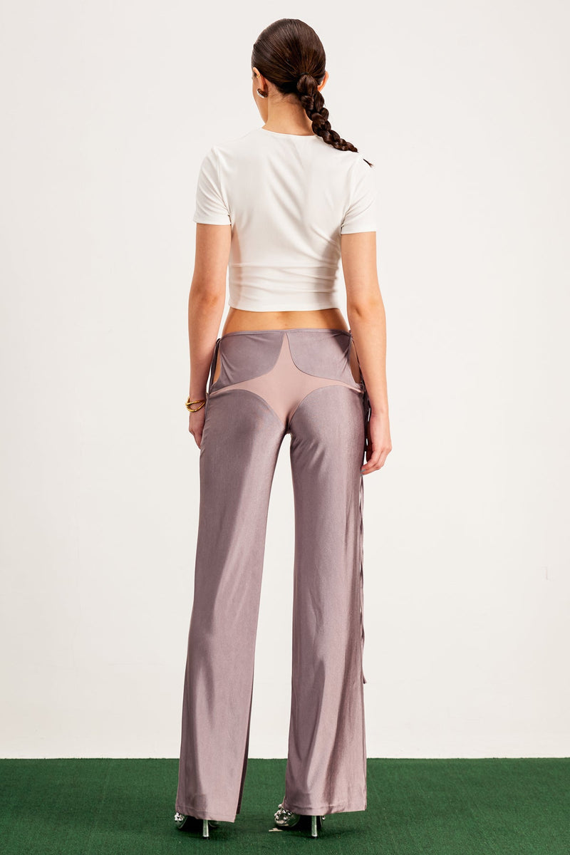 Elegantly Styled Pants for Everyday Wear