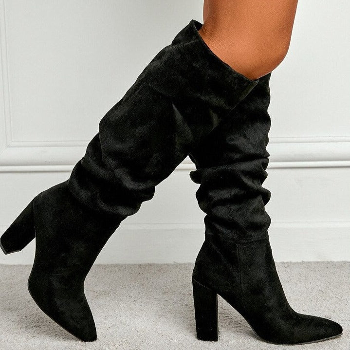 Classic Vintage Boots with a Flattering Fit