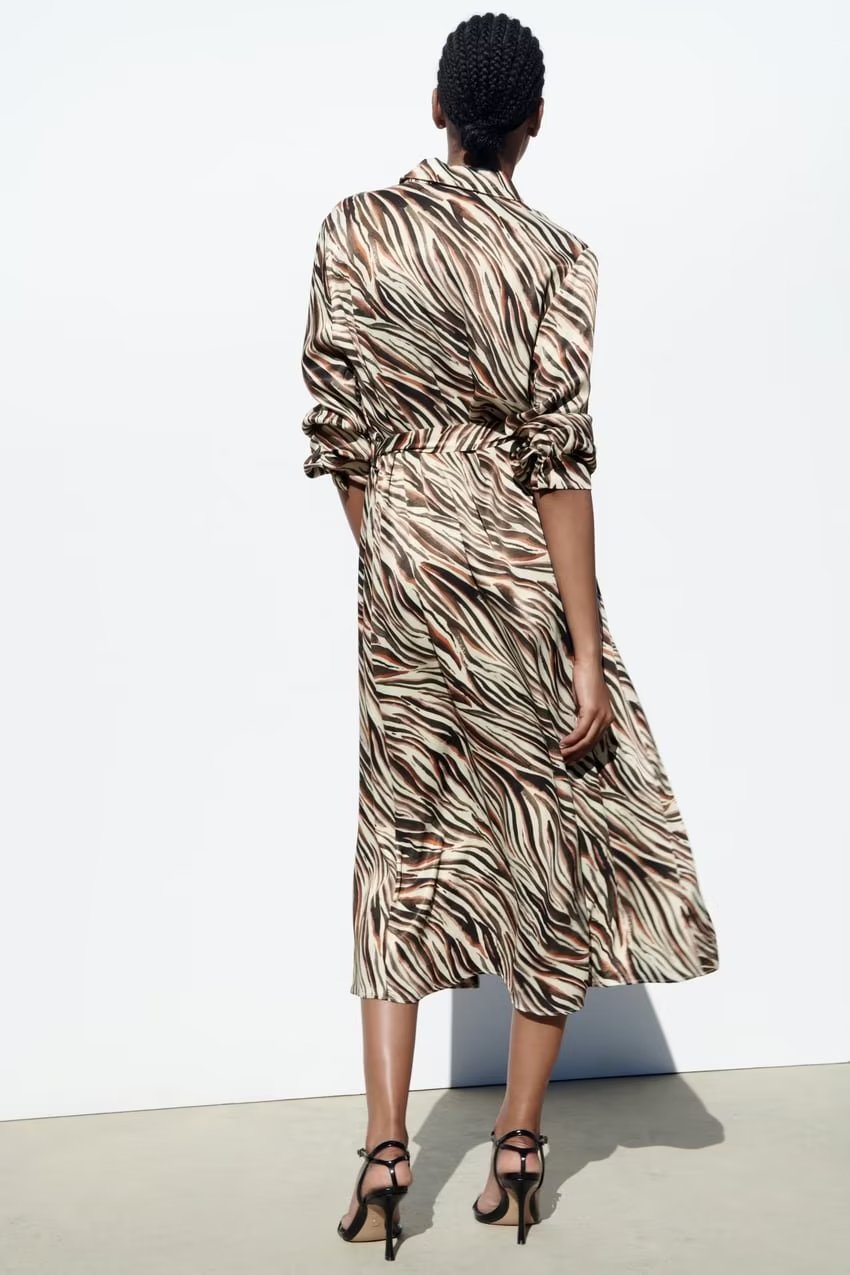 Sophisticated Dress with a Clean Classic Look