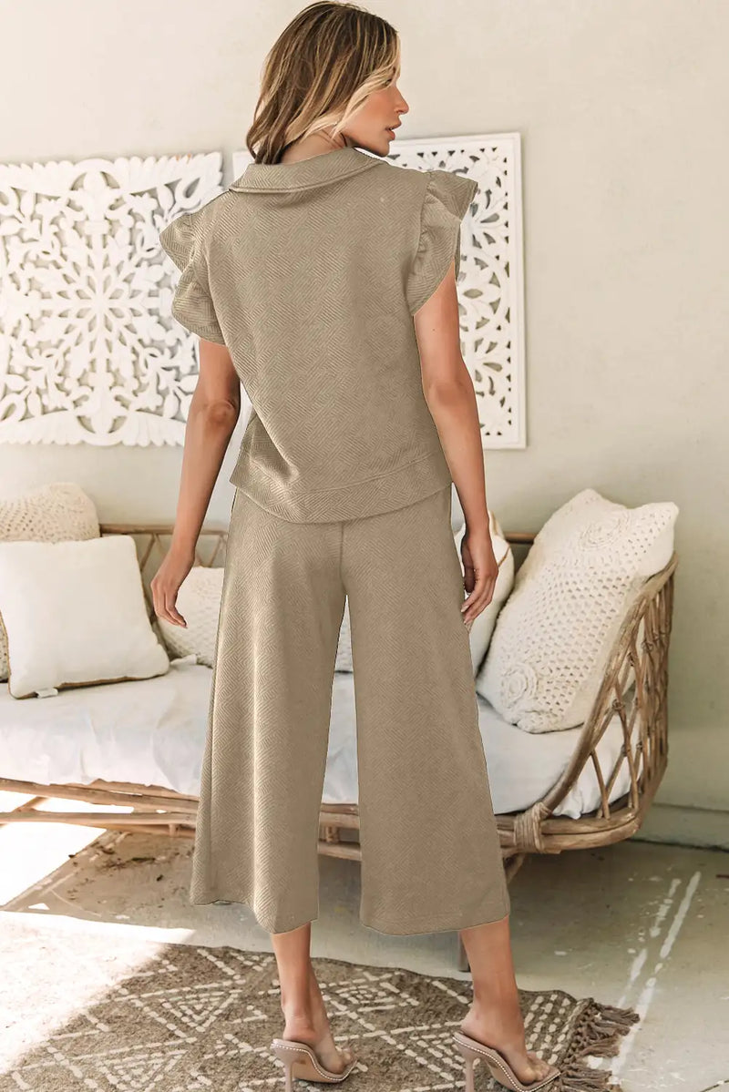 Beautifully Crafted Pants in a Classic Style