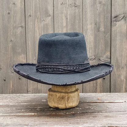Classic Vintage & Enduringly Stylish Garment